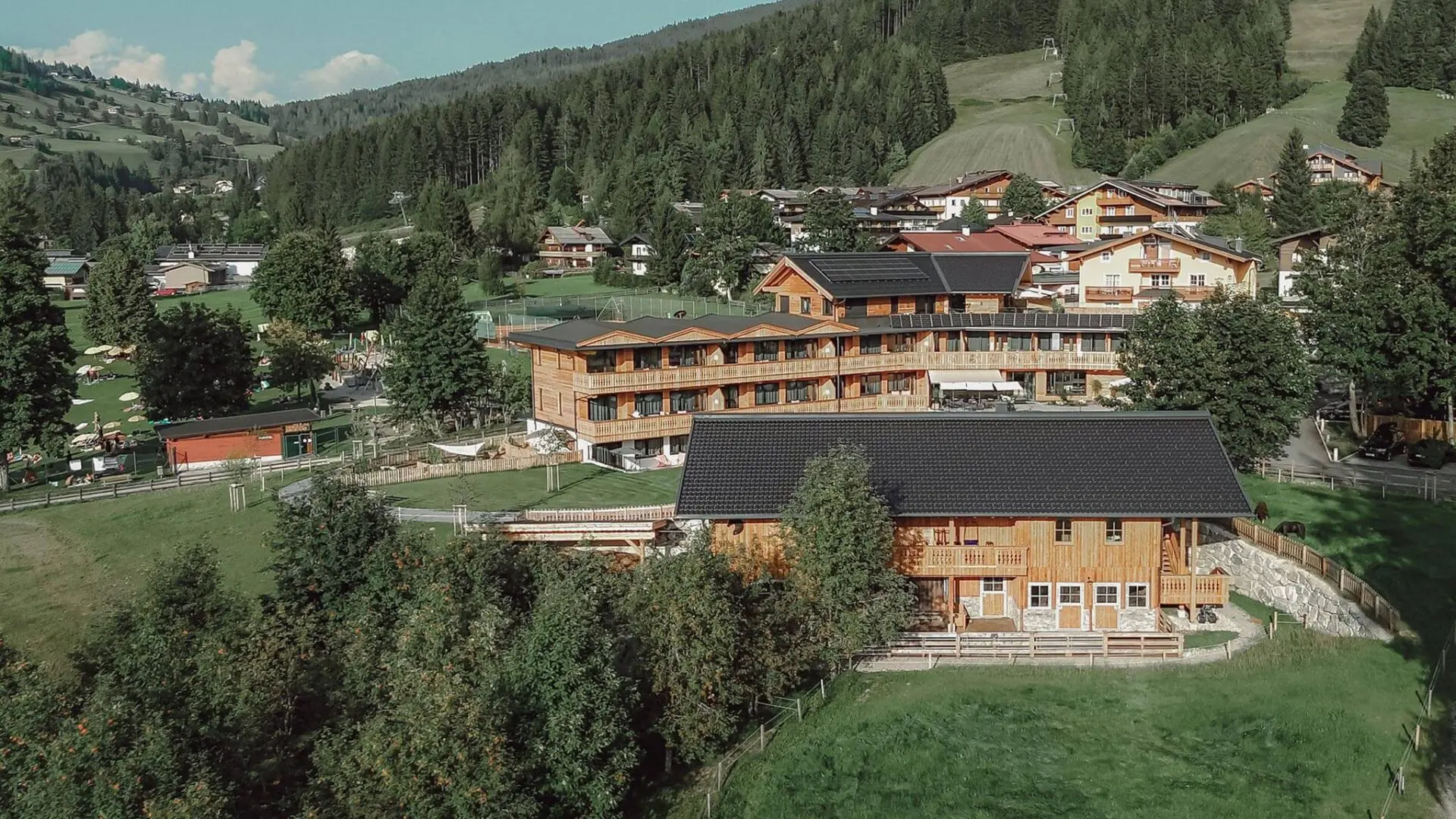 Mariengut - Aparthotel mit Ferienwohnungen in Wagrain